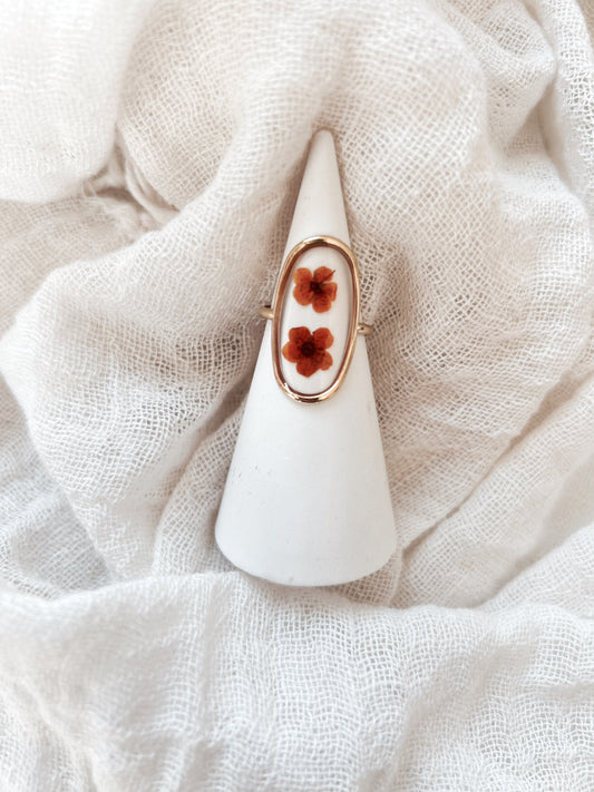 Bague “Flora” – Fleurs naturelles & doré délicat