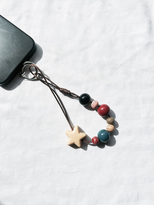 Cosmic Star – Lanière téléphone à perles bois & étoile