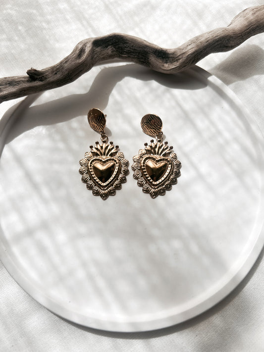 Sacré cœur  – Boucles d’oreilles dorées baroques