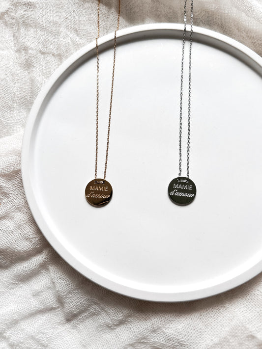 Collier gravé Maman / Mamie